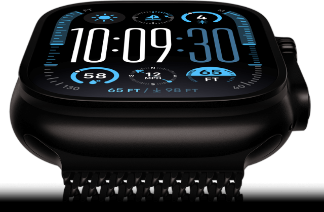 Apple Watch Ultra 2 Hero Das gesamte Display der Ultra 2 wird angezeigt, während es sich nach unten dreht.